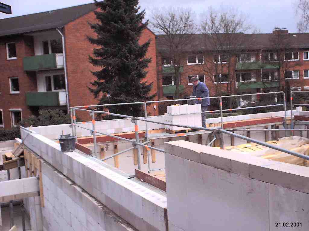 Nd0102215