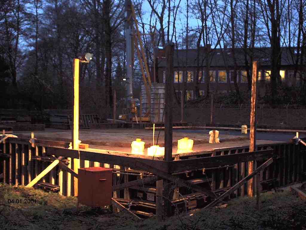 04.01.2001