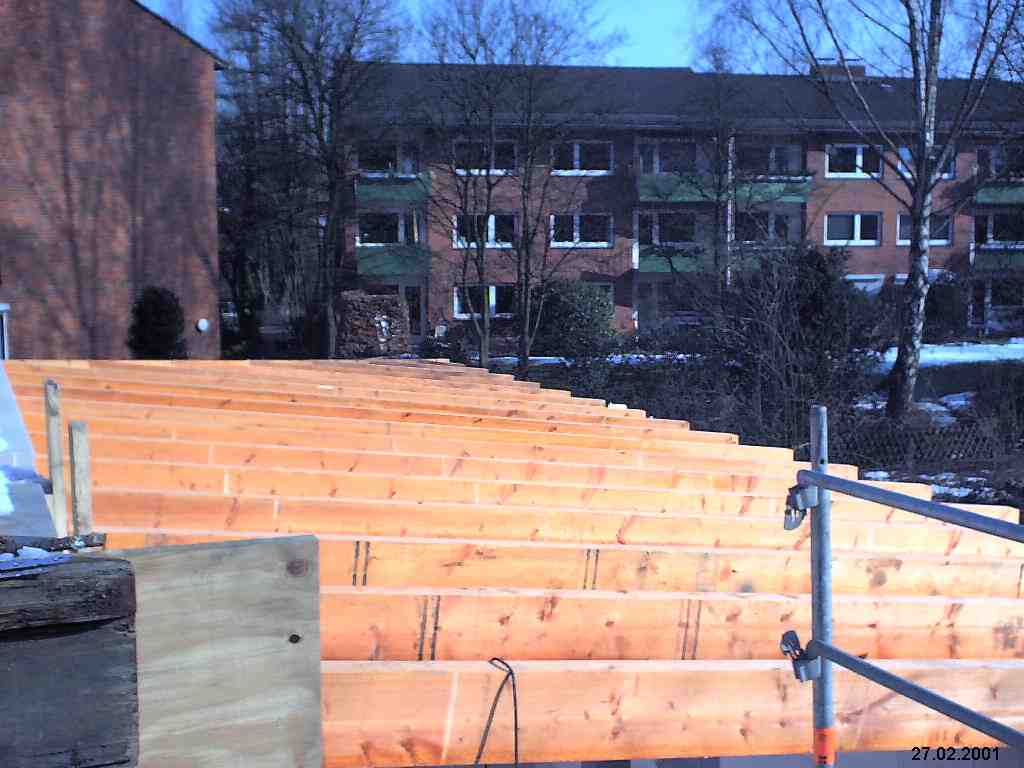 27.02.2001